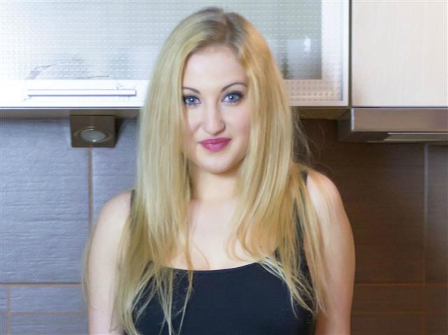 Blonde Frau sucht Sex Kontakte in Wuppertal